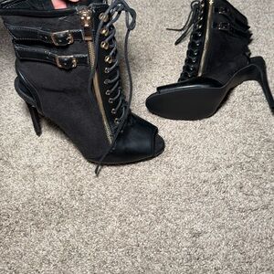 NWOT Peep Toe Lace-Up Ankle Boots